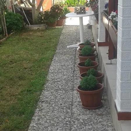 Adriana Saina Apartman Ájosz Jeórjosz